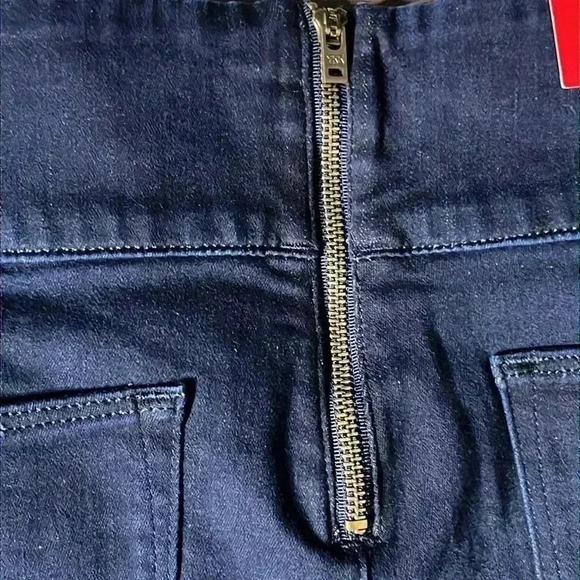 Spanx Jeans Bootcut High Rise Blue Slim Signature Waist Back Zip Size 32 - Picture 5 of 5